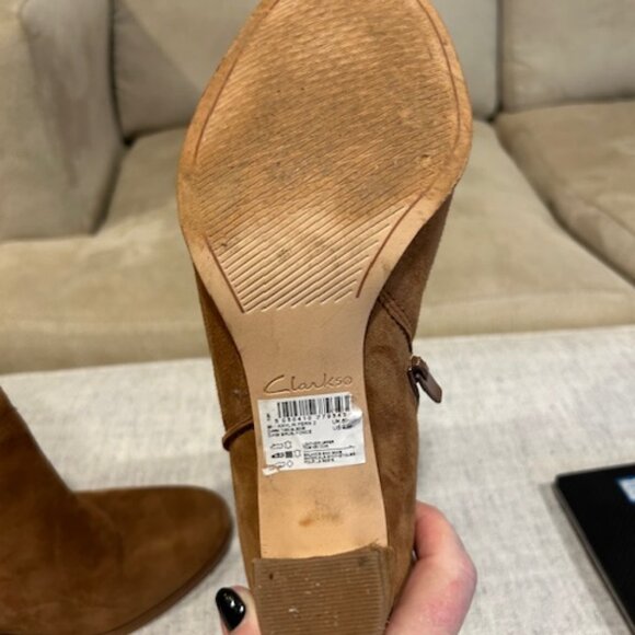 Clarks Brown Suede Ankle Boot - Picture 11 of 12